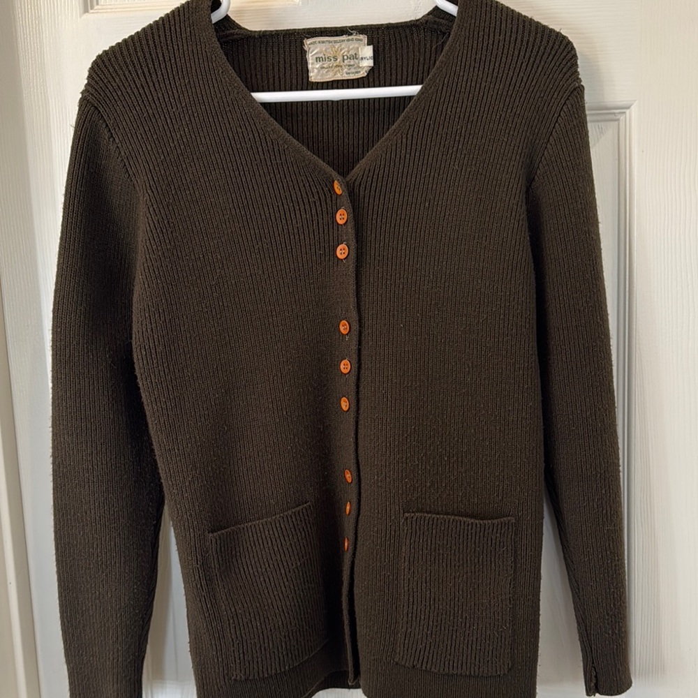 Vintage miss pat Women's Brown Cardigan Sweater. Brown stand out buttons